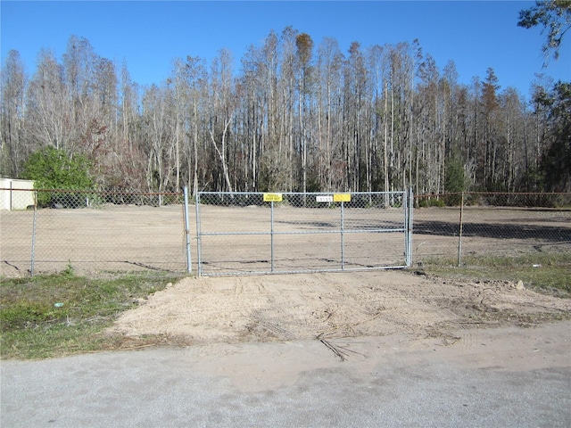 Listing photo 2 for 19155 Geraci Rd, Lutz FL 33558