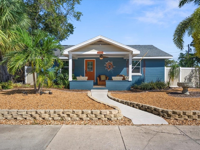 view of front of property featuring a porch