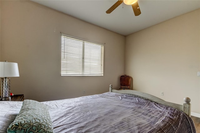 bedroom featuring ceiling fan