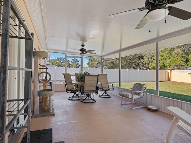 view of sunroom / solarium