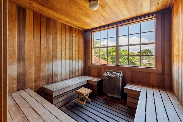 view of sauna / steam room