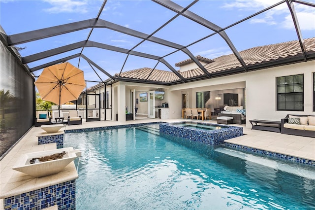 view of swimming pool featuring a lanai, an in ground hot tub, an outdoor living space, and a patio area