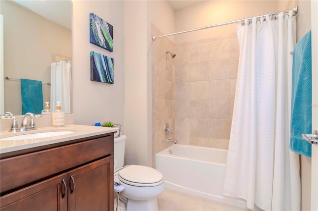 full bath with toilet, vanity, and shower / tub combo with curtain