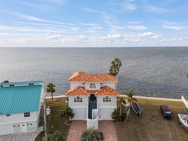 bird's eye view featuring a water view