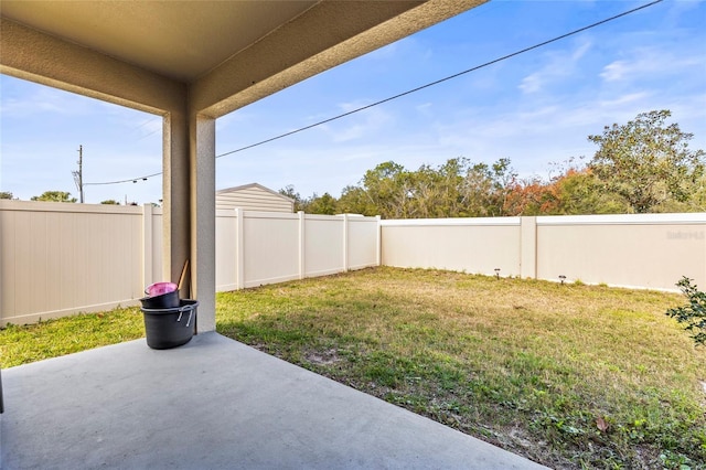 view of yard with a patio area