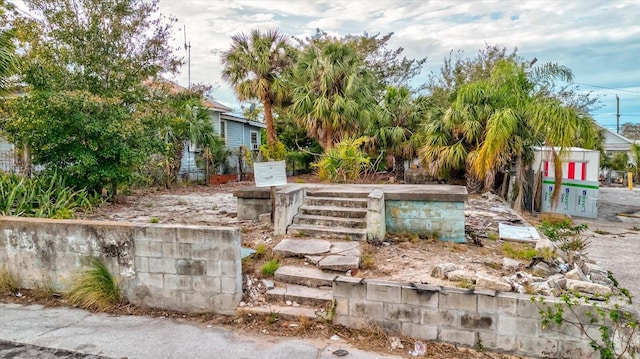 Athens St, Tarpon Springs, FL 34689 - photo 20