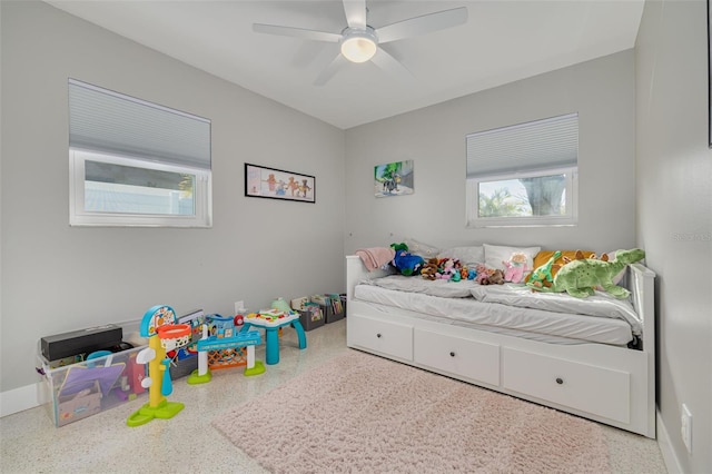 bedroom with ceiling fan