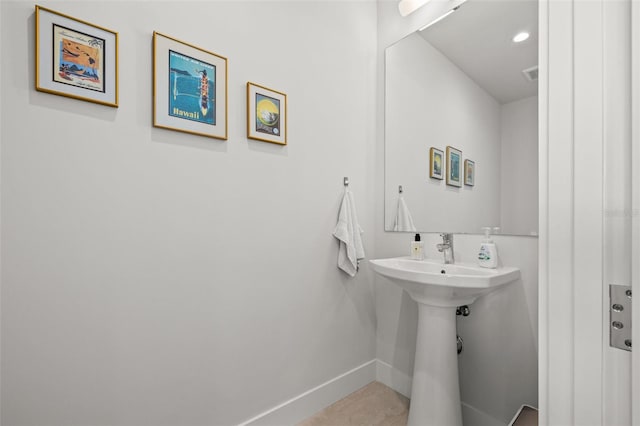 301 1st St S Unit 2006, Saint Petersburg, FL 33701 - bathroom featuring baseboards