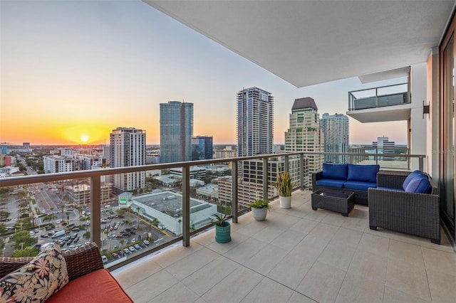 301 1st St S Unit 2006, Saint Petersburg, FL 33701 - balcony with outdoor lounge area and a view of city
