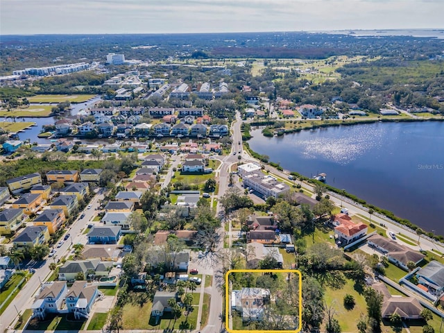 bird's eye view with a water view