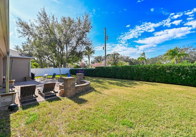 view of yard with a patio area