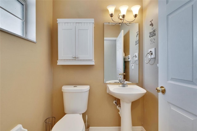 bathroom featuring toilet