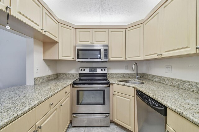 1433 Pine Glen Pl Unit D1, Tarpon Springs, FL 34688 - photo 20
