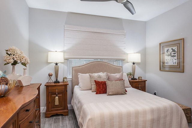 bedroom featuring ceiling fan