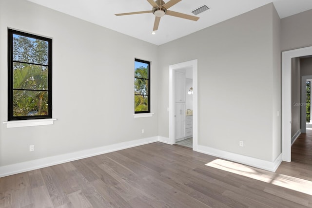 337 Coffee Pot Dr NE, Saint Petersburg, FL 33704 - photo 38