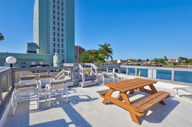 31 Island Way Unit 303, Clearwater Beach, FL 33767 - view of community with a water view