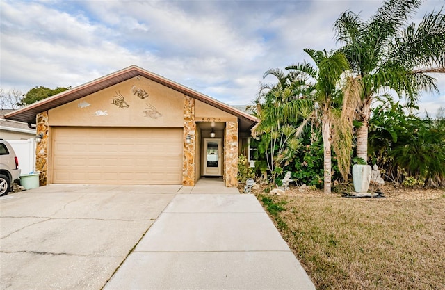 view of front facade featuring a garage