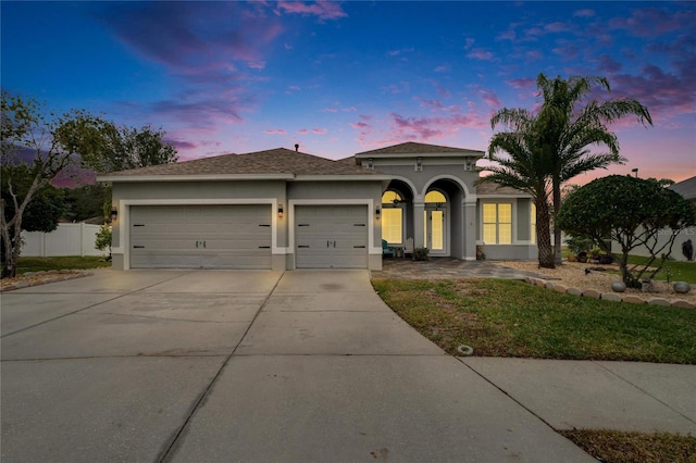 view of front facade featuring a garage