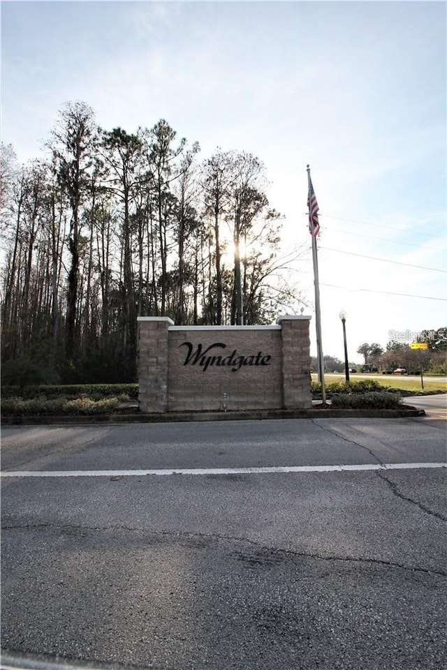 1604 Boswell Ln, New Port Richey, FL 34655 - view of community sign