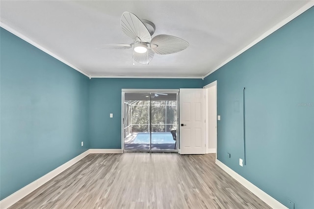 spare room featuring ceiling fan, light hardwood / wood-style floors, and crown molding