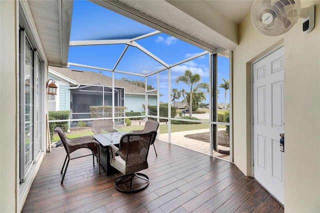 view of sunroom / solarium