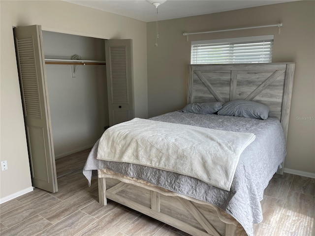 bedroom with a closet