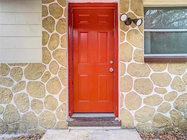 view of exterior entry