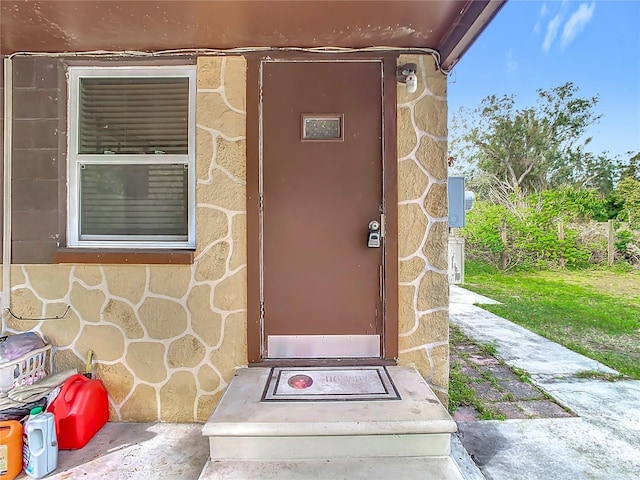 view of property entrance