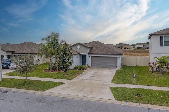 view of front of house featuring a front yard