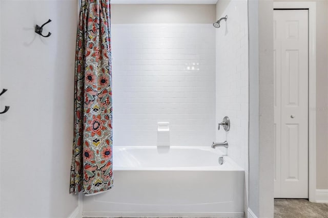 bathroom featuring shower / bathtub combination with curtain