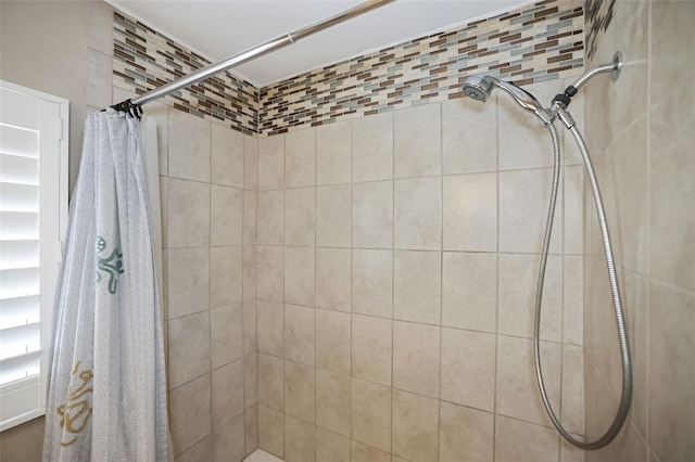 bathroom featuring curtained shower