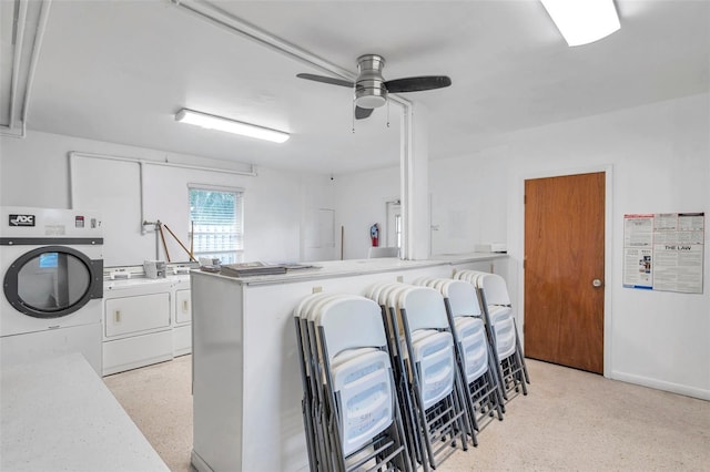 laundry room featuring independent washer and dryer and ceiling fan