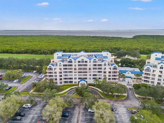 bird's eye view with a water view