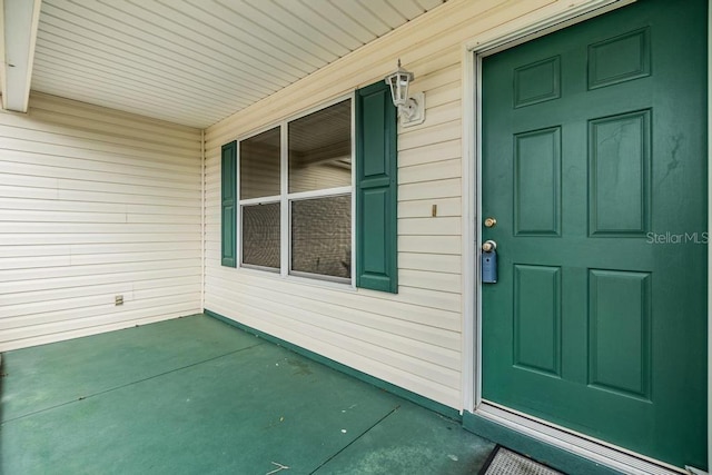 view of entrance to property