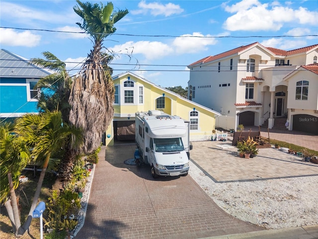 view of front of home featuring a garage