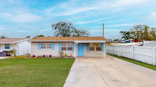 view of front of home with a front yard