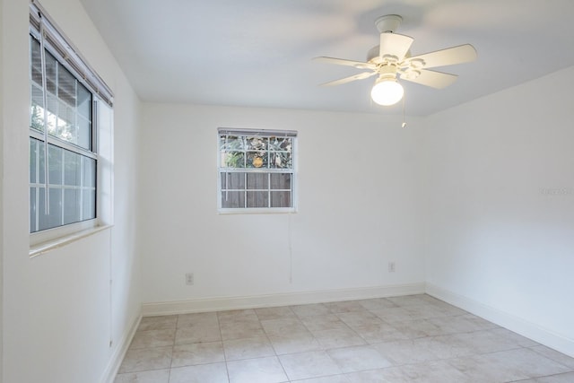 empty room with ceiling fan