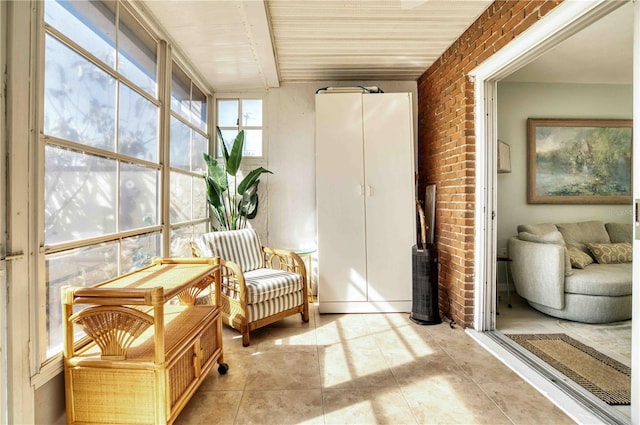 view of sunroom / solarium