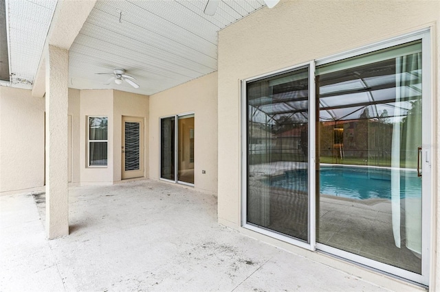 view of patio with ceiling fan