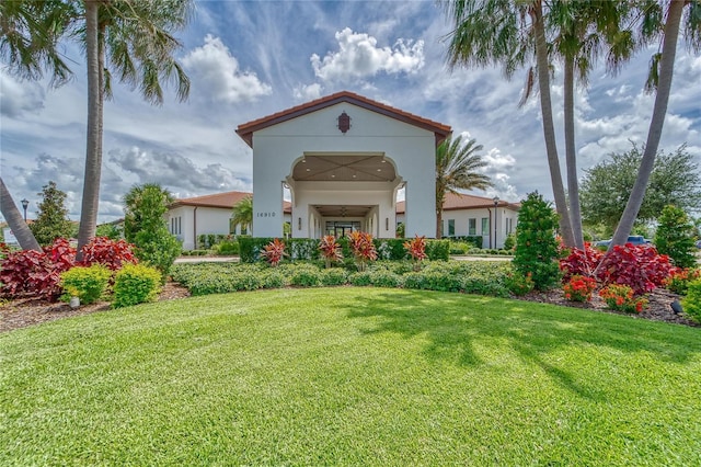 exterior space with a front yard