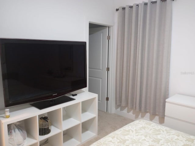 621 San Augusto Dr, Poinciana, FL 34759 - bedroom with light colored carpet