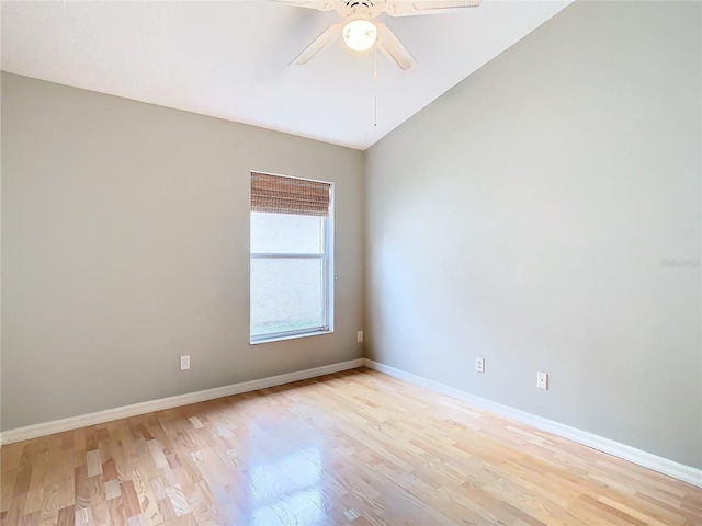 empty room featuring light wood-type flooring and ceiling fan