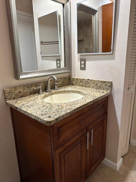 9760 Lake Seminole Dr E, Largo, FL 33773 - photo 12