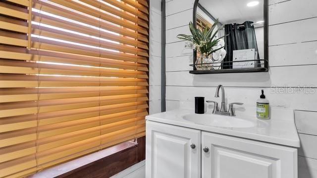 bathroom with vanity