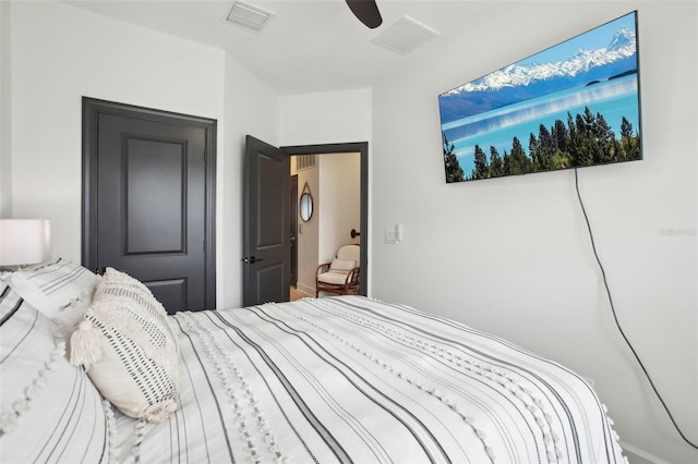 bedroom featuring ceiling fan