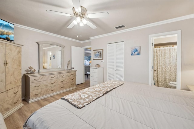 bedroom with ceiling fan, light hardwood / wood-style floors, connected bathroom, and crown molding