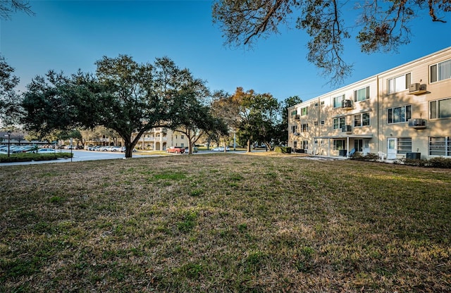 view of yard featuring central AC