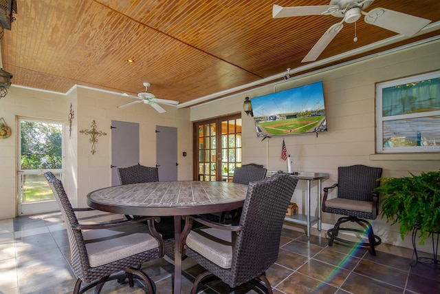 view of patio with ceiling fan