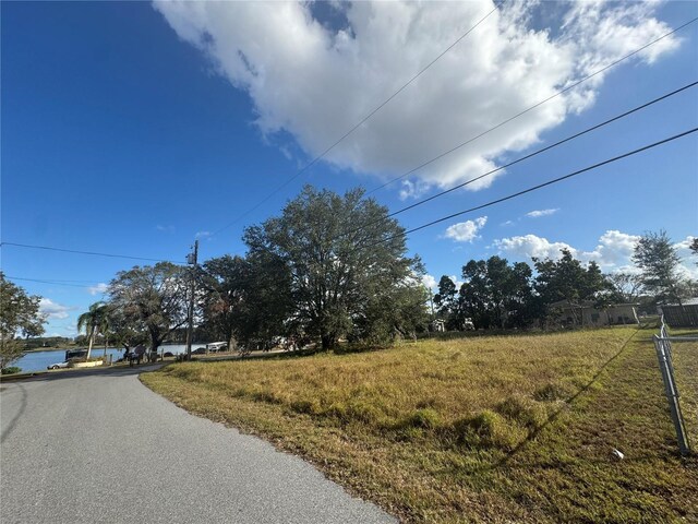 Listing photo 3 for 7721 Star Lake Rd, Bartow FL 33830