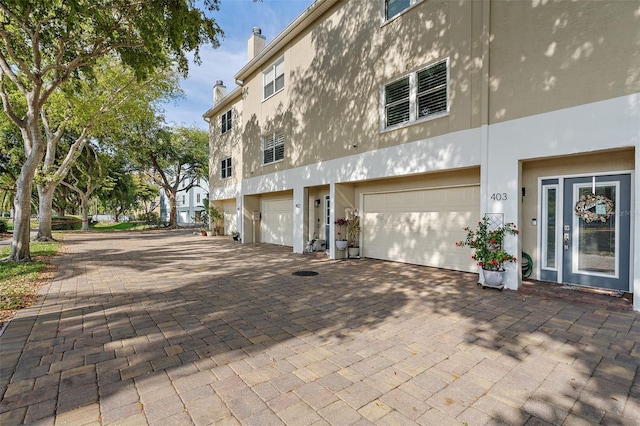 view of front of house featuring a garage